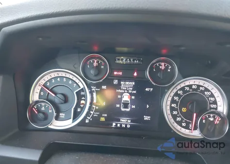 2017 Ram 1500 Big Horn 4X4 5'7 Box z USA, uszkodzony, nr VIN 3C6RR7LT7HG659364